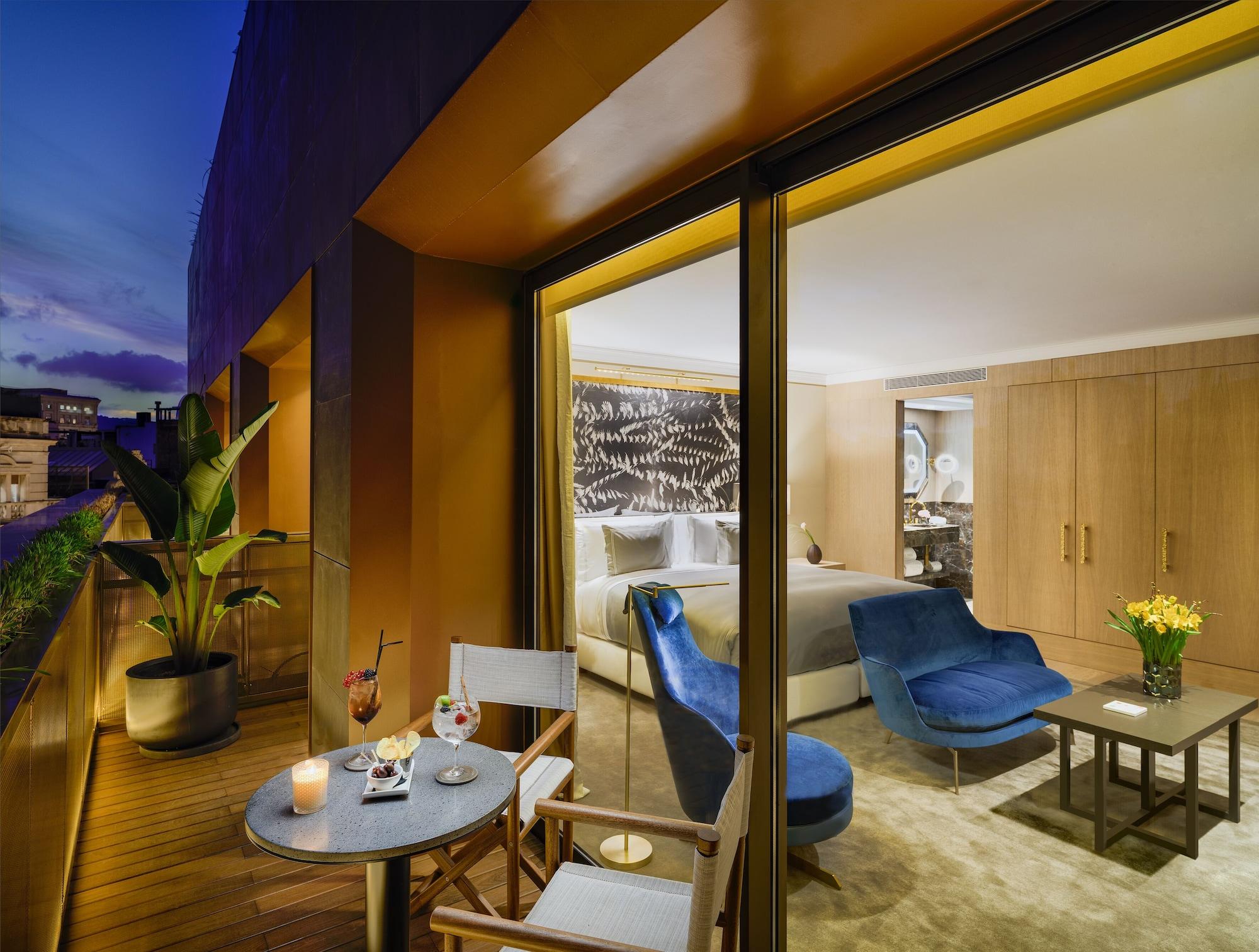 The One Barcelona Gl Hotel Exterior photo A suite at the Mandarin Oriental, Barcelona